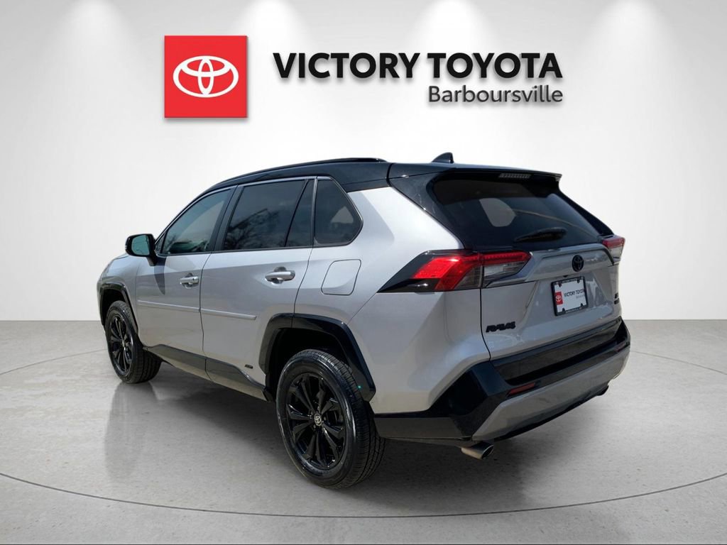 Used 2022 Toyota RAV4 XSE w/ XSE Grade Weather Package image 3