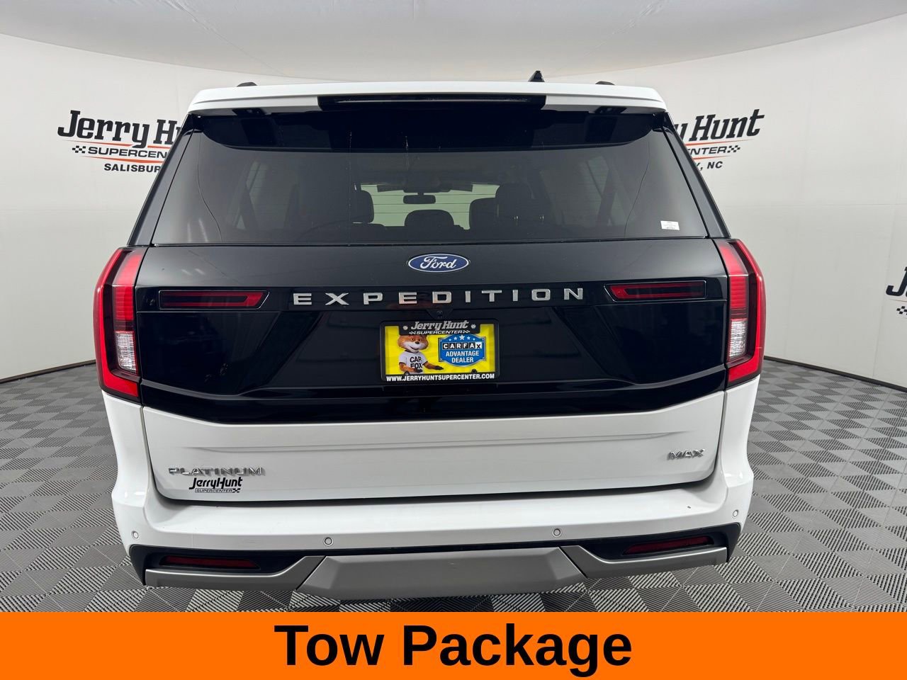 Used 2025 Ford Expedition Max Platinum image 8