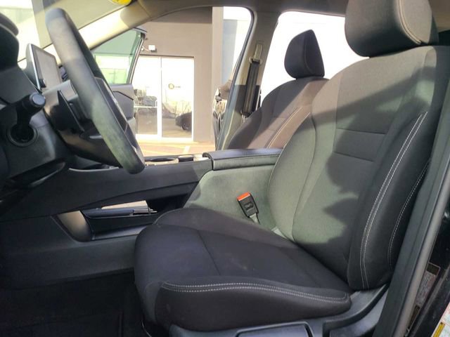 Used 2023 Nissan Rogue S image 13