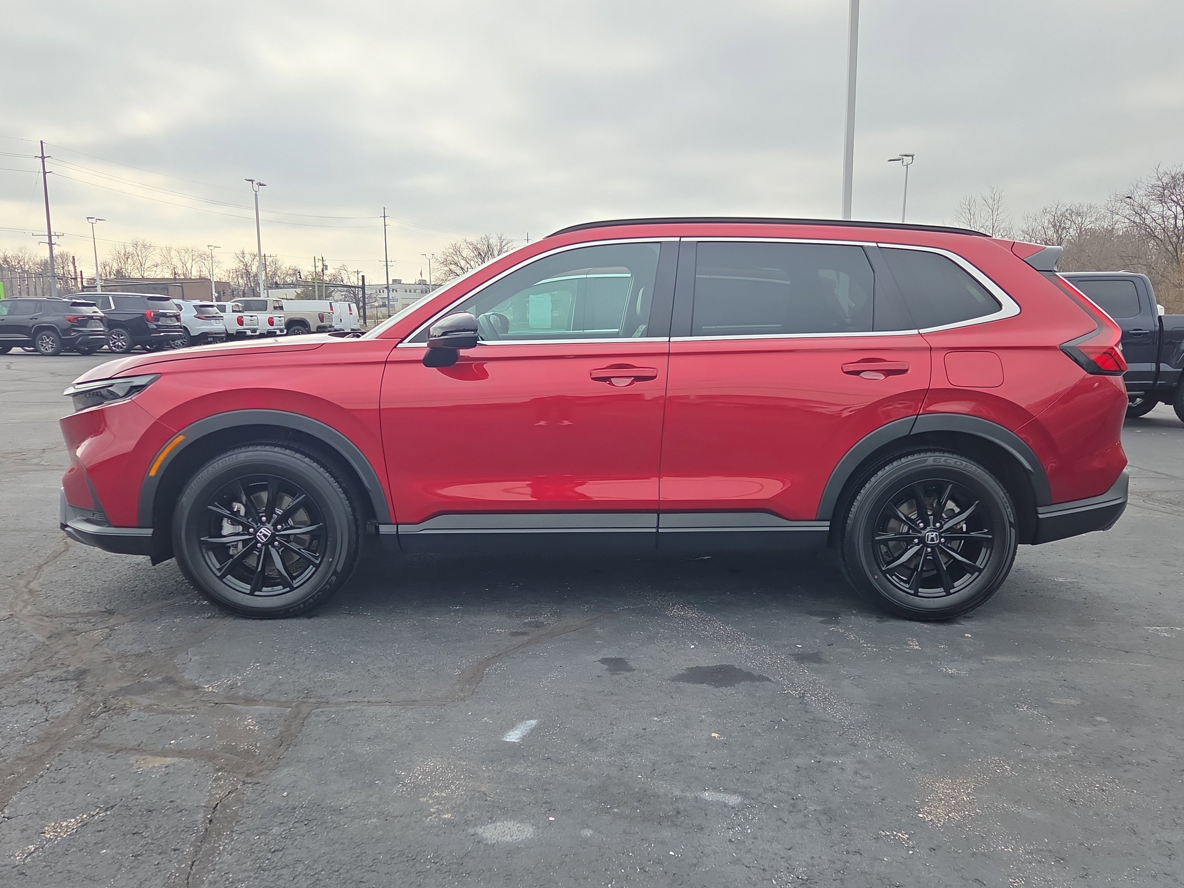 Used 2025 Honda CR-V Sport-L image 2