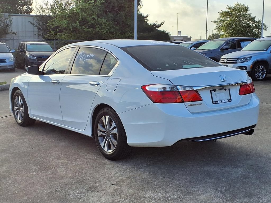 Used 2013 Honda Accord LX image 2
