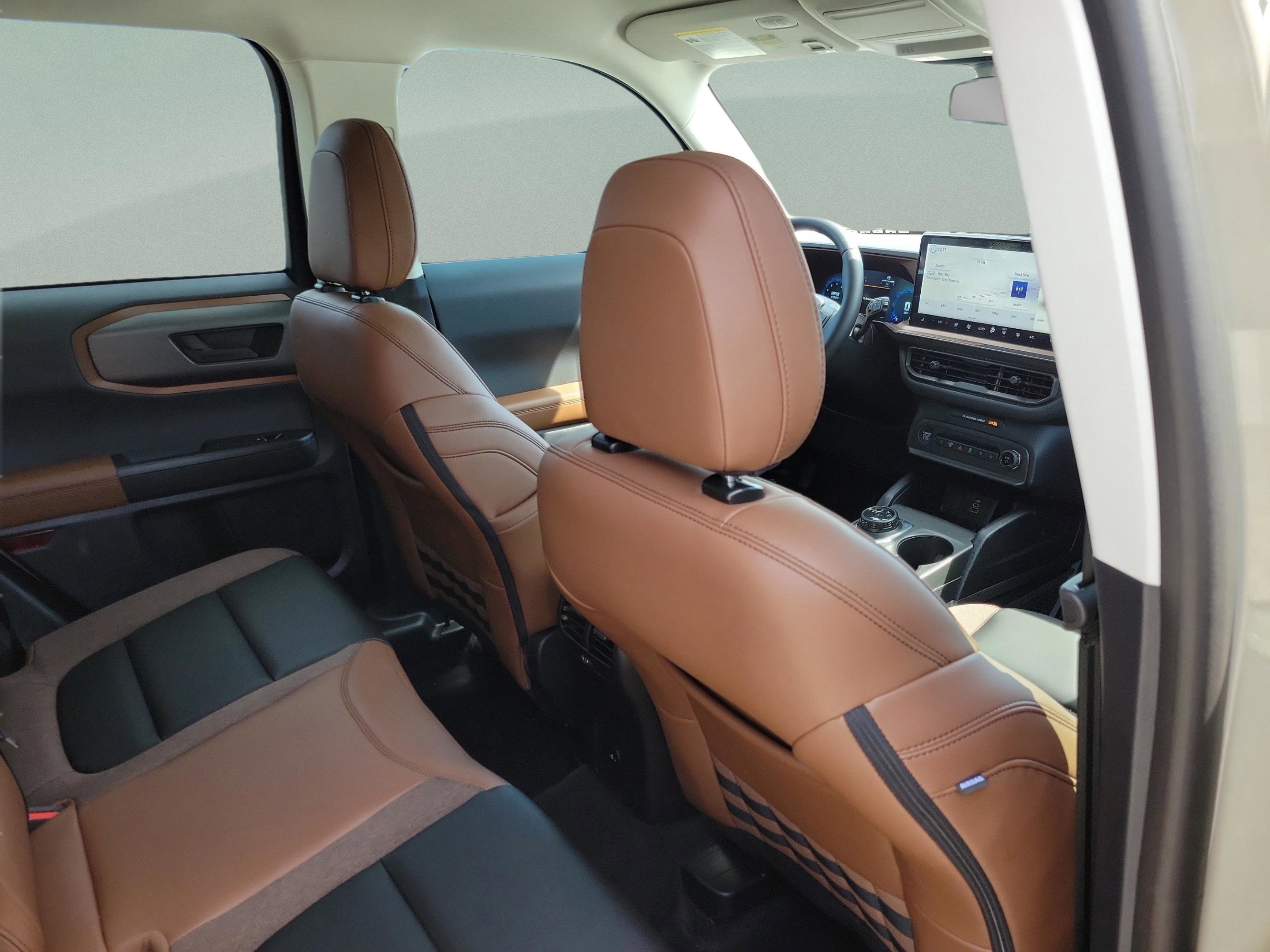 New 2025 Ford Bronco Sport Outer Banks image 27