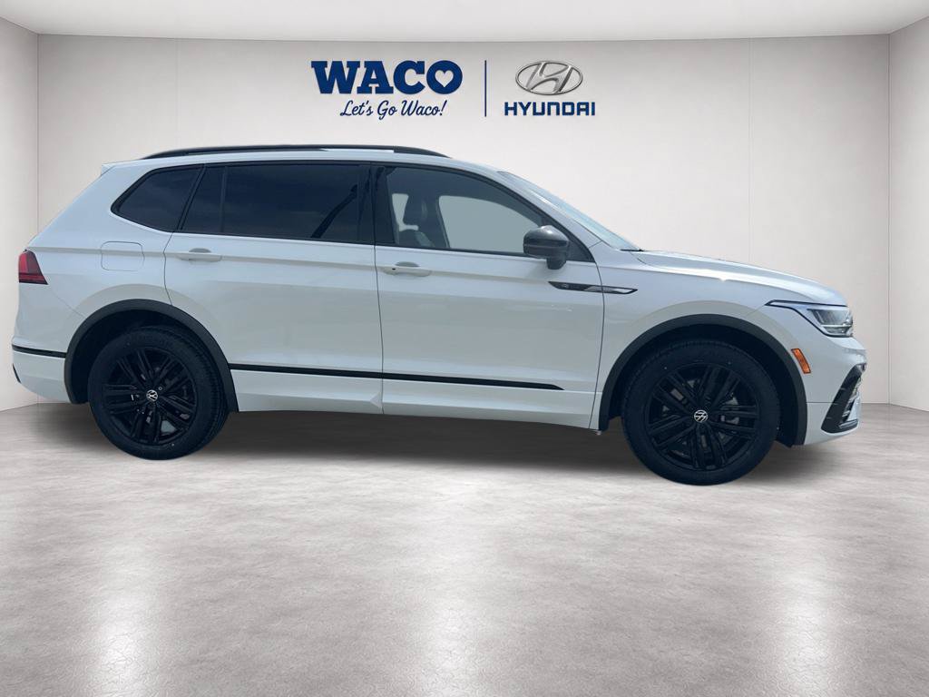 Used 2022 Volkswagen Tiguan SE R-Line FWD image 5
