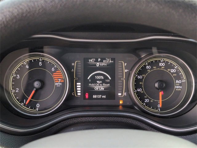 Used 2019 Jeep Cherokee Latitude w/ Popular Appearance Group image 12