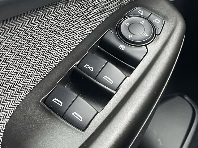 Certified 2023 Chevrolet TrailBlazer LT FWD image 28