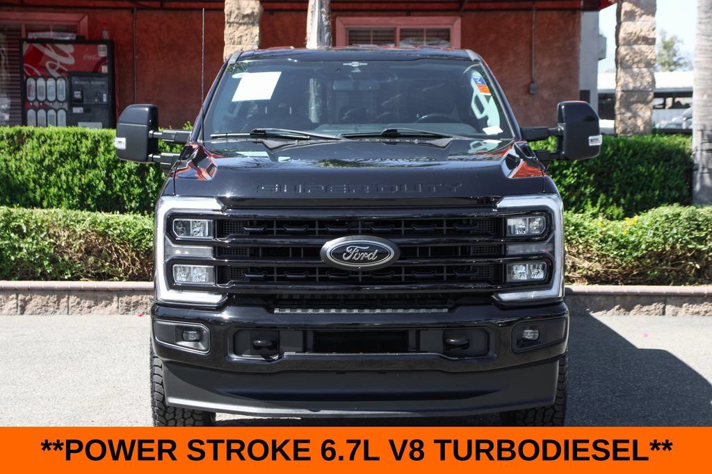 Used 2023 Ford F250 Lariat w/ Black Appearance Package AWD/4WD image 3