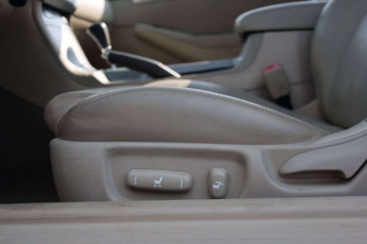 Used 2006 Toyota Solara SLE FWD image 33
