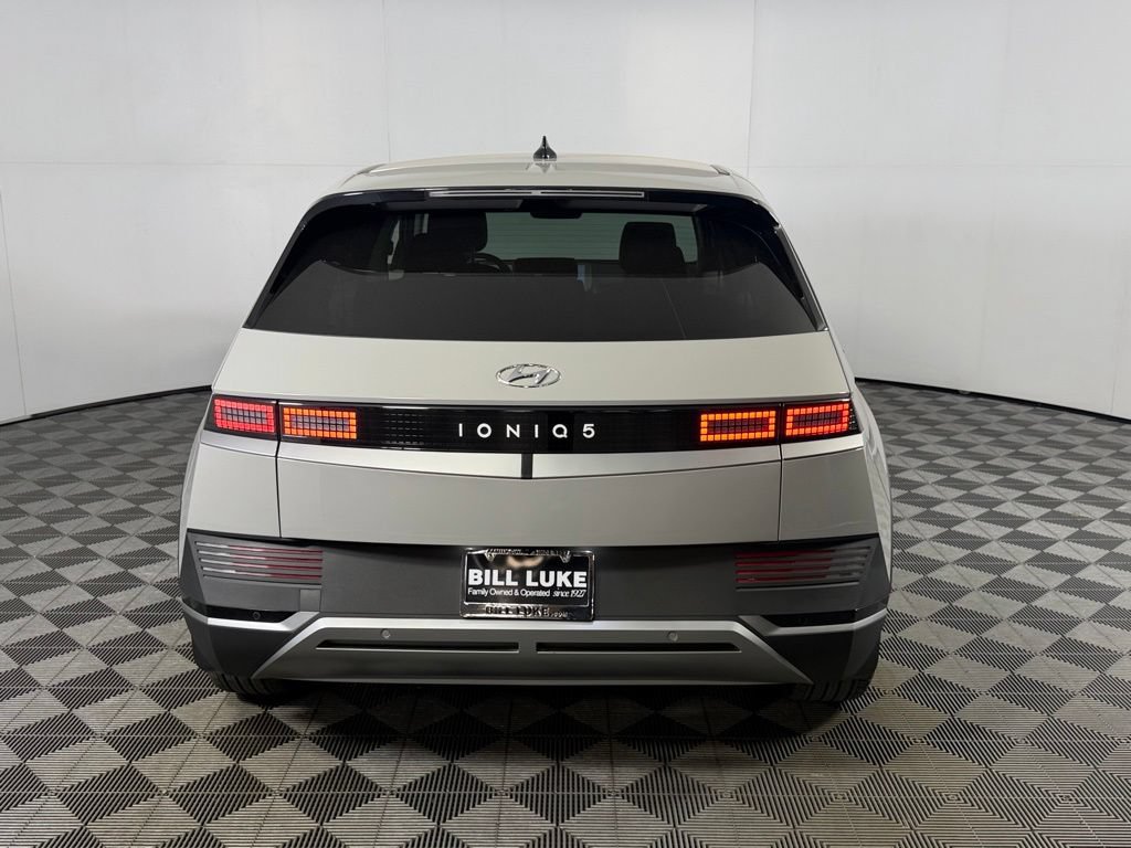 Used 2024 Hyundai Ioniq 5 SEL RWD image 8