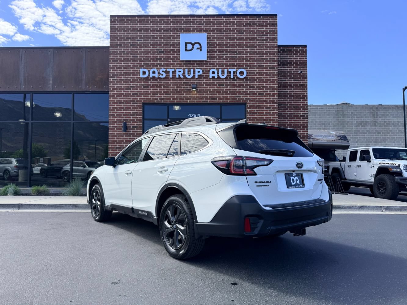 Used 2020 Subaru Outback Onyx Edition XT AWD/4WD image 6