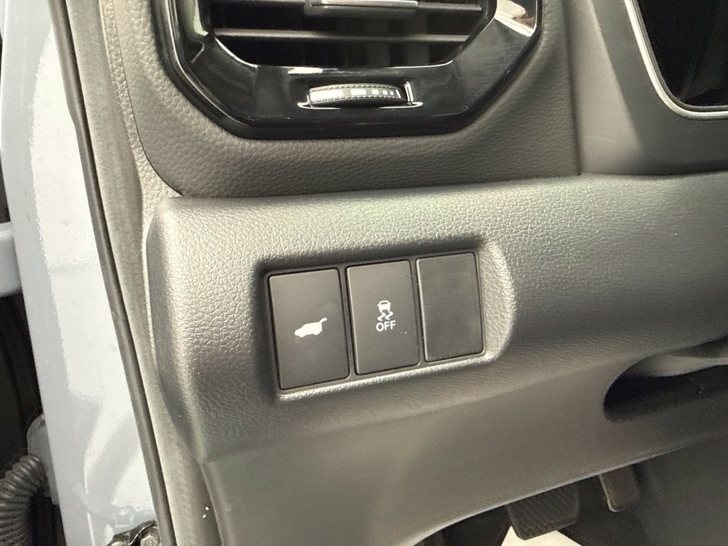 Used 2025 Honda Pilot Touring image 19