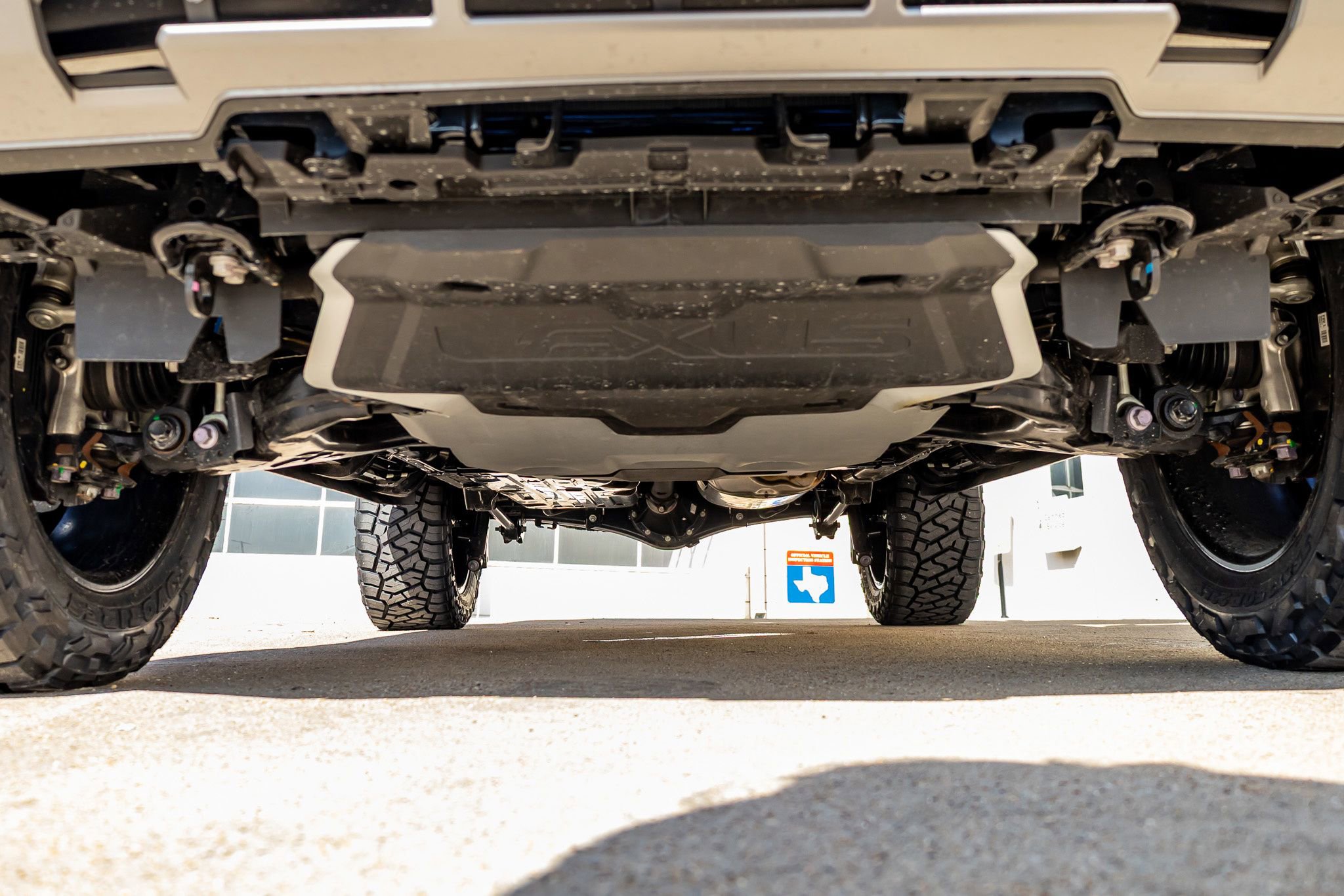 Used 2025 Lexus GX 550 550 Overtrail image 15