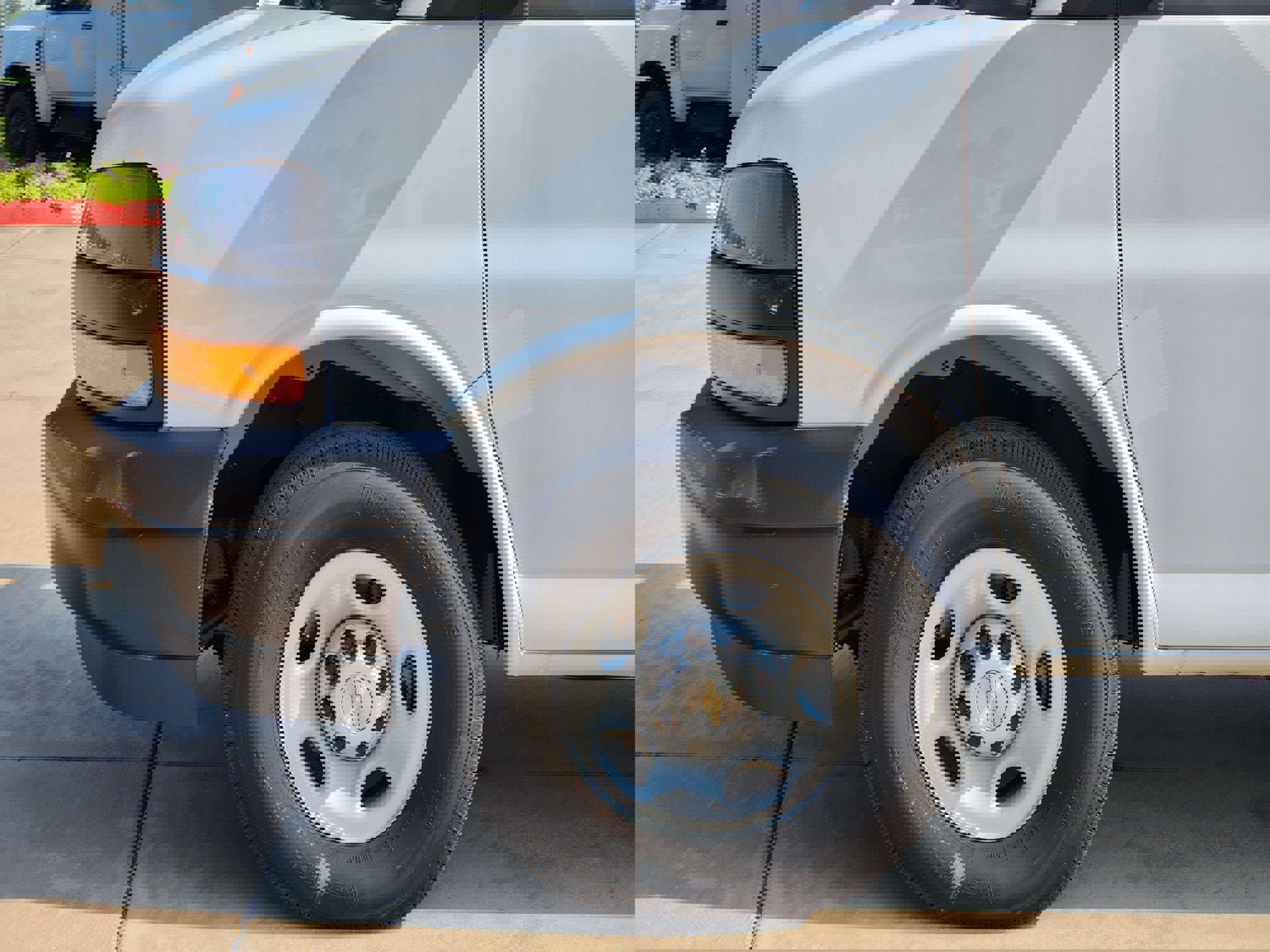 New 2025 Chevrolet Express 2500 Extended w/ Driver Convenience Package image 9