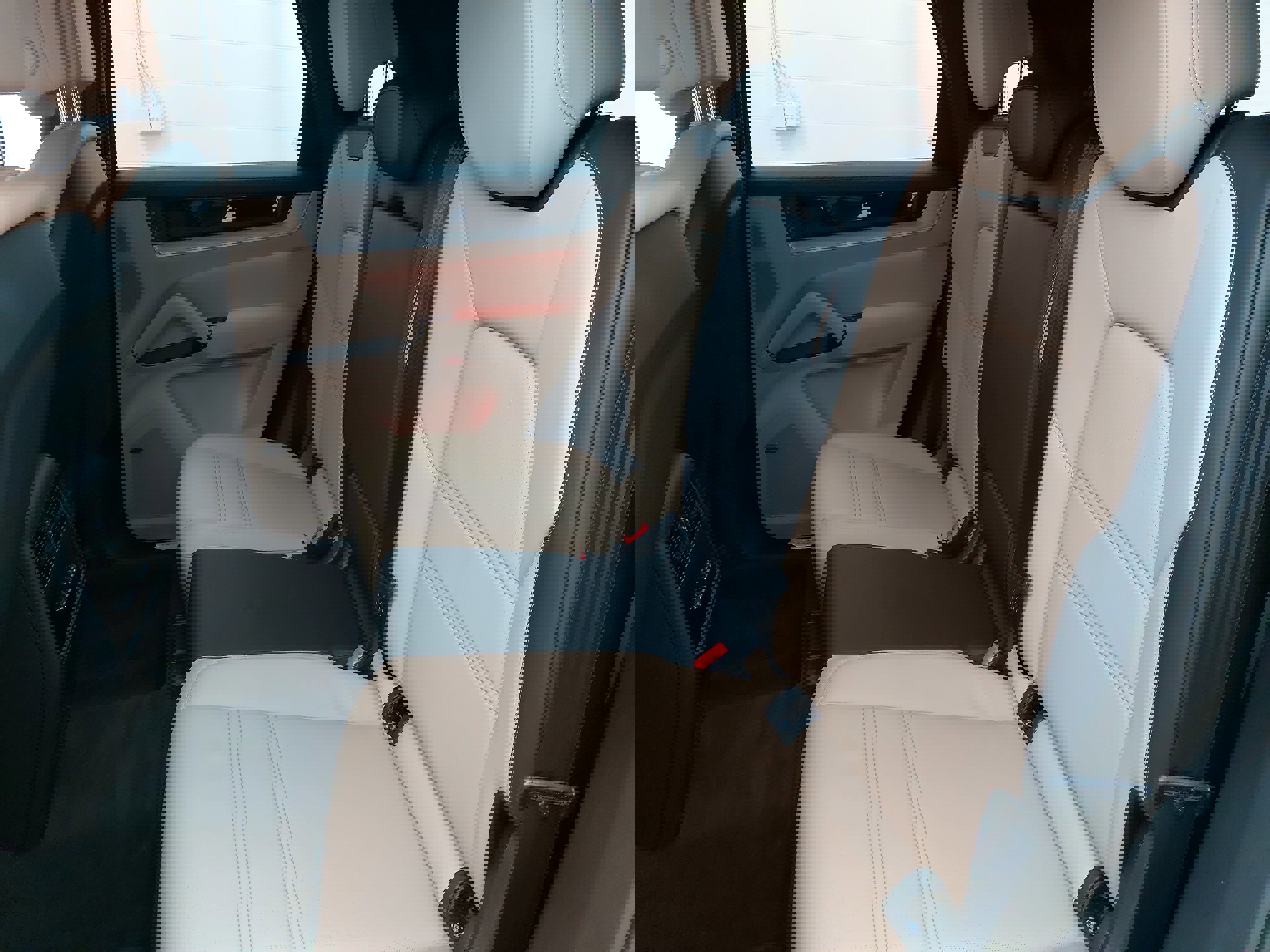 Certified 2025 Porsche Cayenne image 16