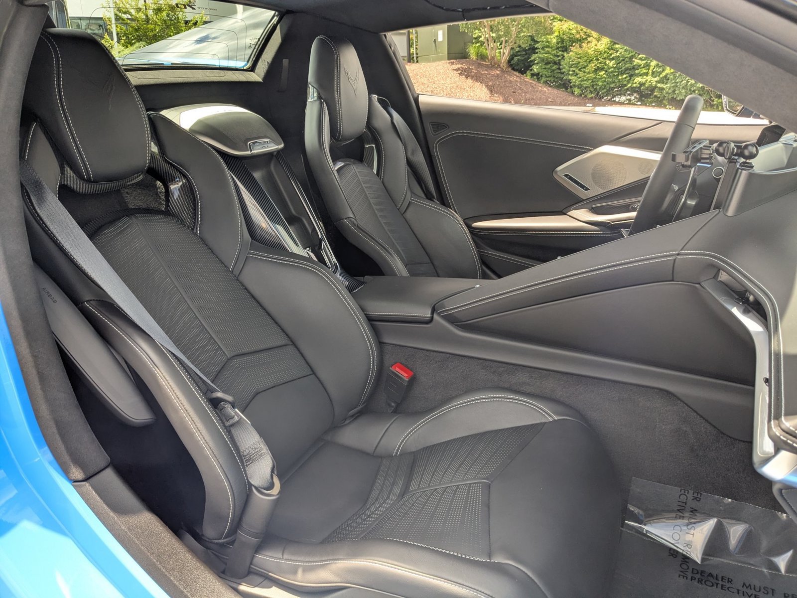 Used 2023 Chevrolet Corvette Stingray Premium Conv w/ Z51 Performance Package RWD image 18