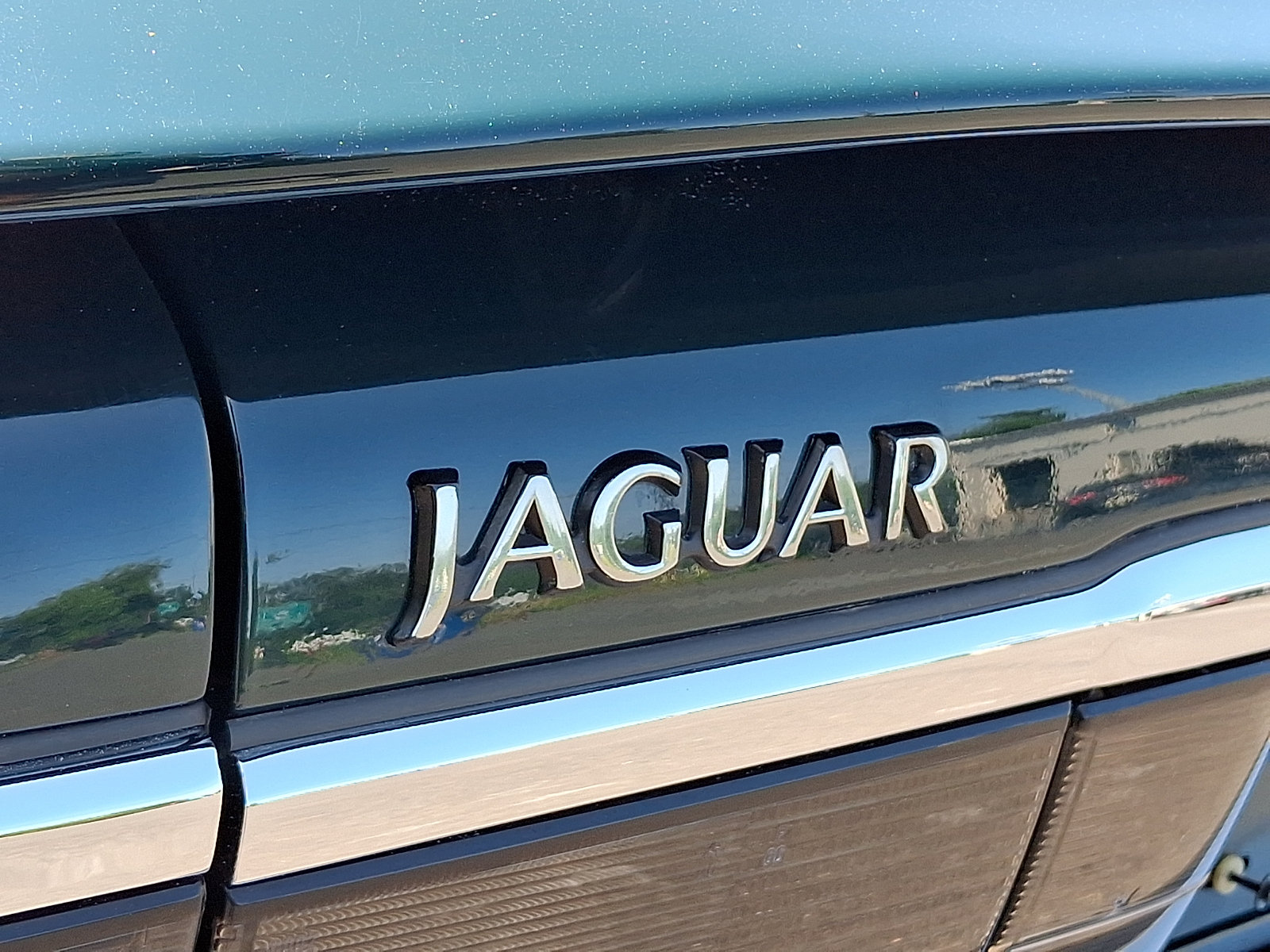 Used 1994 Jaguar XJS V12 Convertible RWD image 24