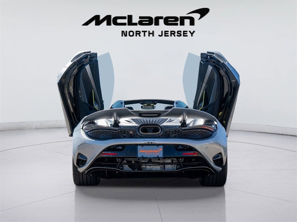 New 2025 McLaren 750S Spider image 22
