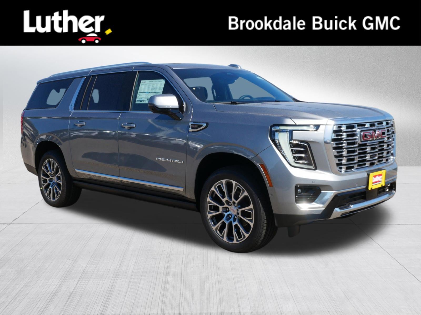 New 2026 GMC Yukon XL Denali w/ Denali Reserve Package AWD/4WD image 1