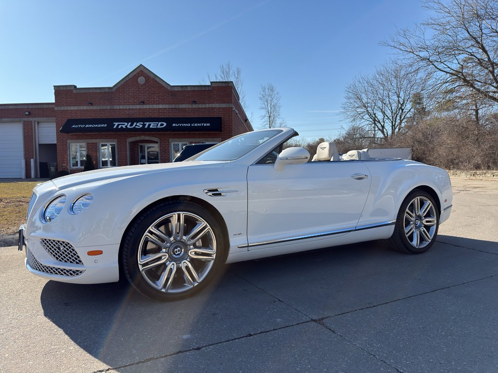 Used 2017 Bentley Continental GT image 15