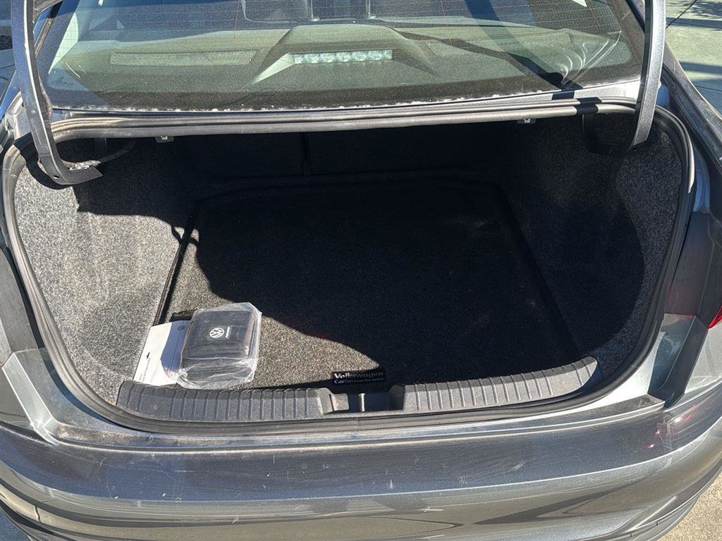 Used 2023 Volkswagen Jetta S image 15