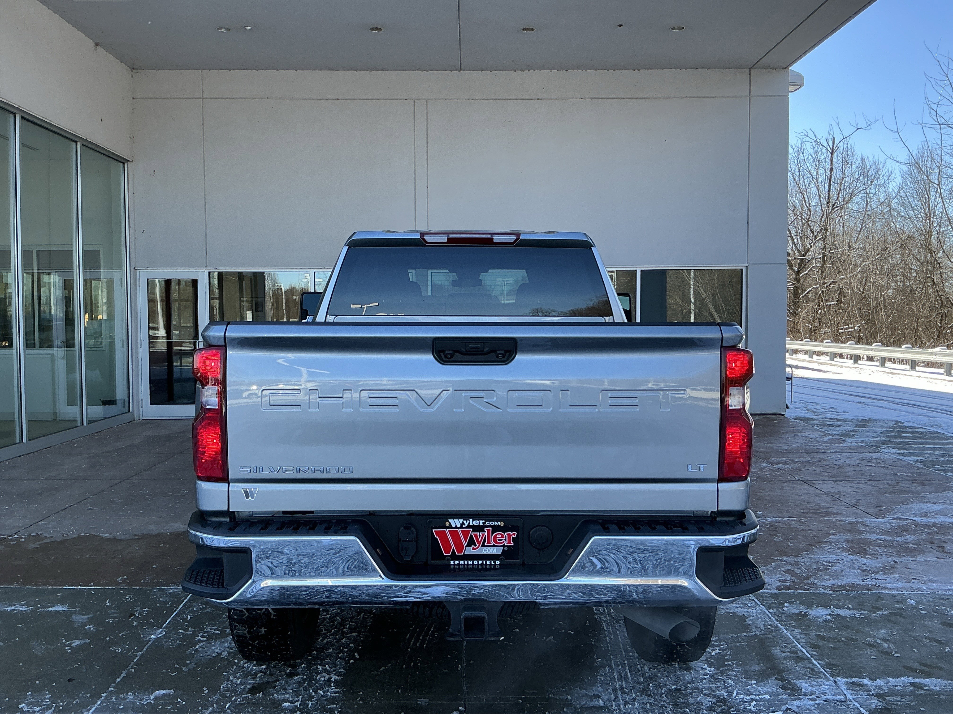 Used 2025 Chevrolet Silverado 3500 LT w/ Convenience Package image 21