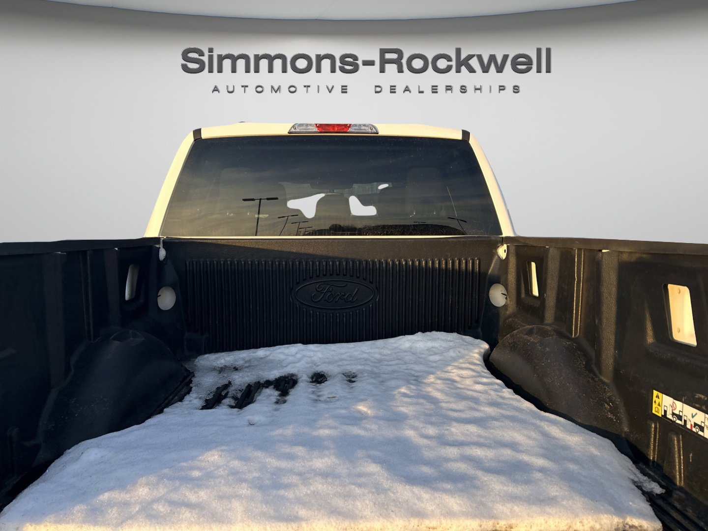 Used 2023 Ford F150 XLT w/ Trailer Tow Package image 9