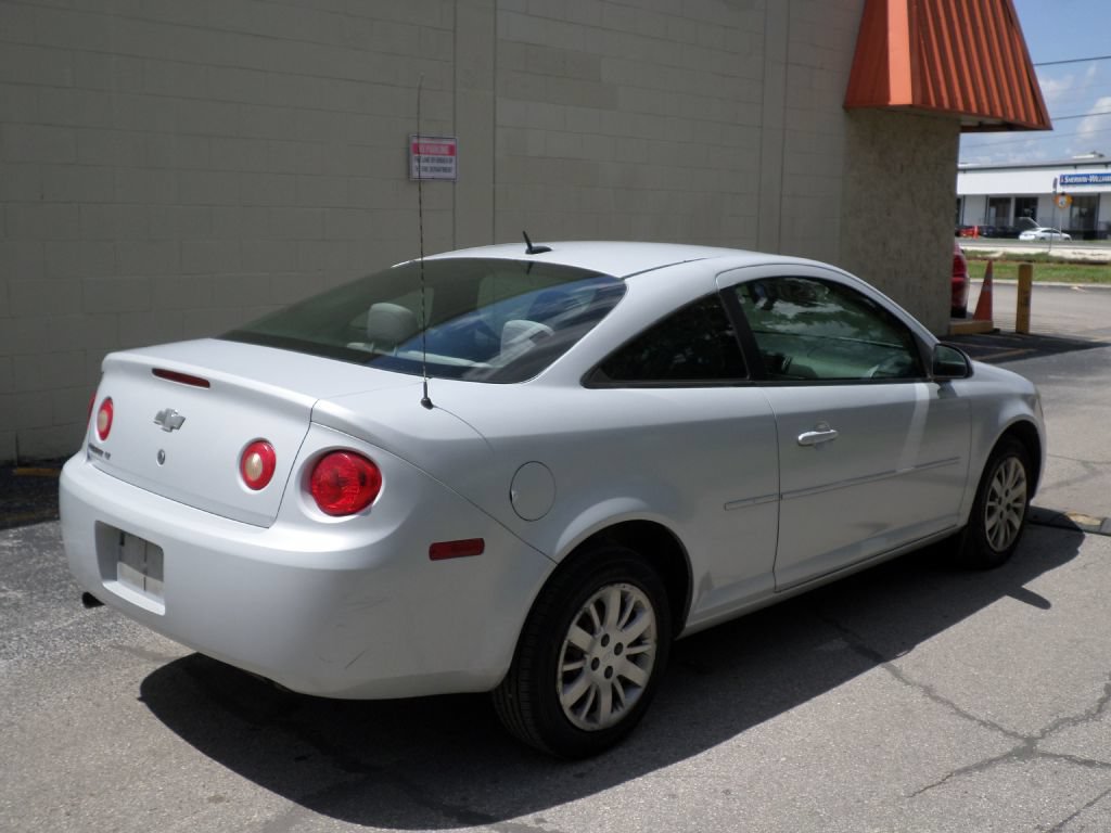 Used 2010 Chevrolet Cobalt LT FWD image 7