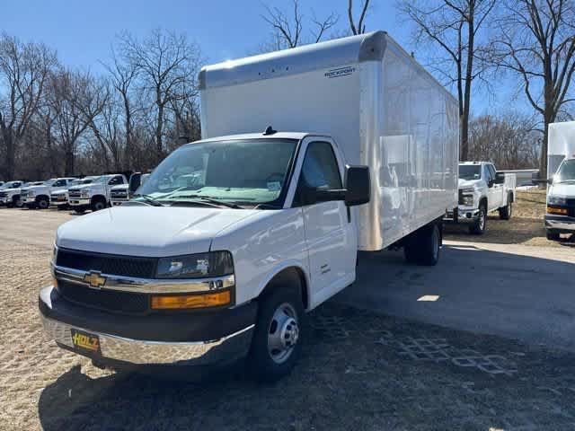 New 2025 Chevrolet Express 4500 w/ Power Convenience Package