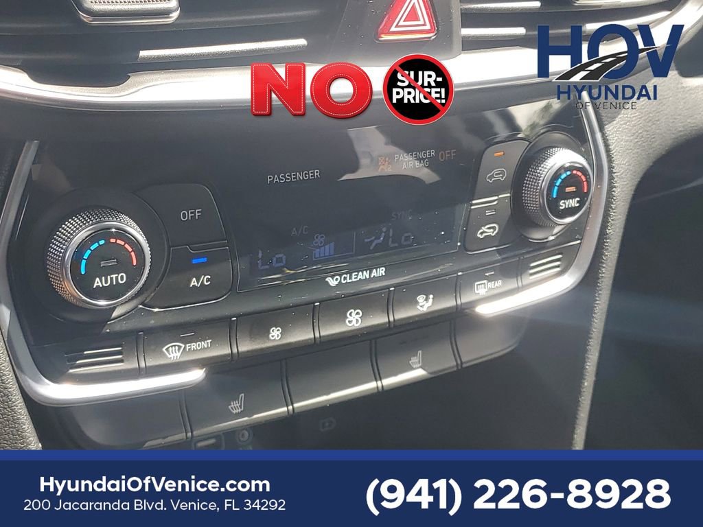 Used 2019 Hyundai Santa Fe Limited FWD image 29