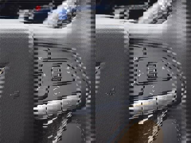 Used 2022 Cadillac Escalade Premium Luxury w/ Touring Package image 11