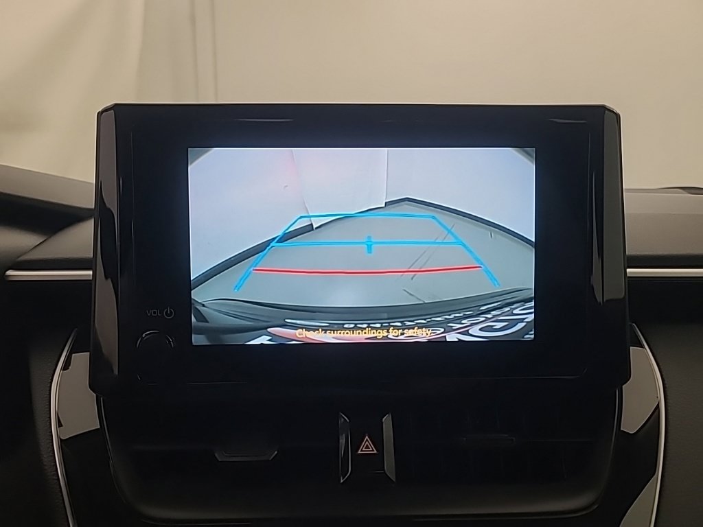 Used 2025 Toyota Corolla LE FWD image 34