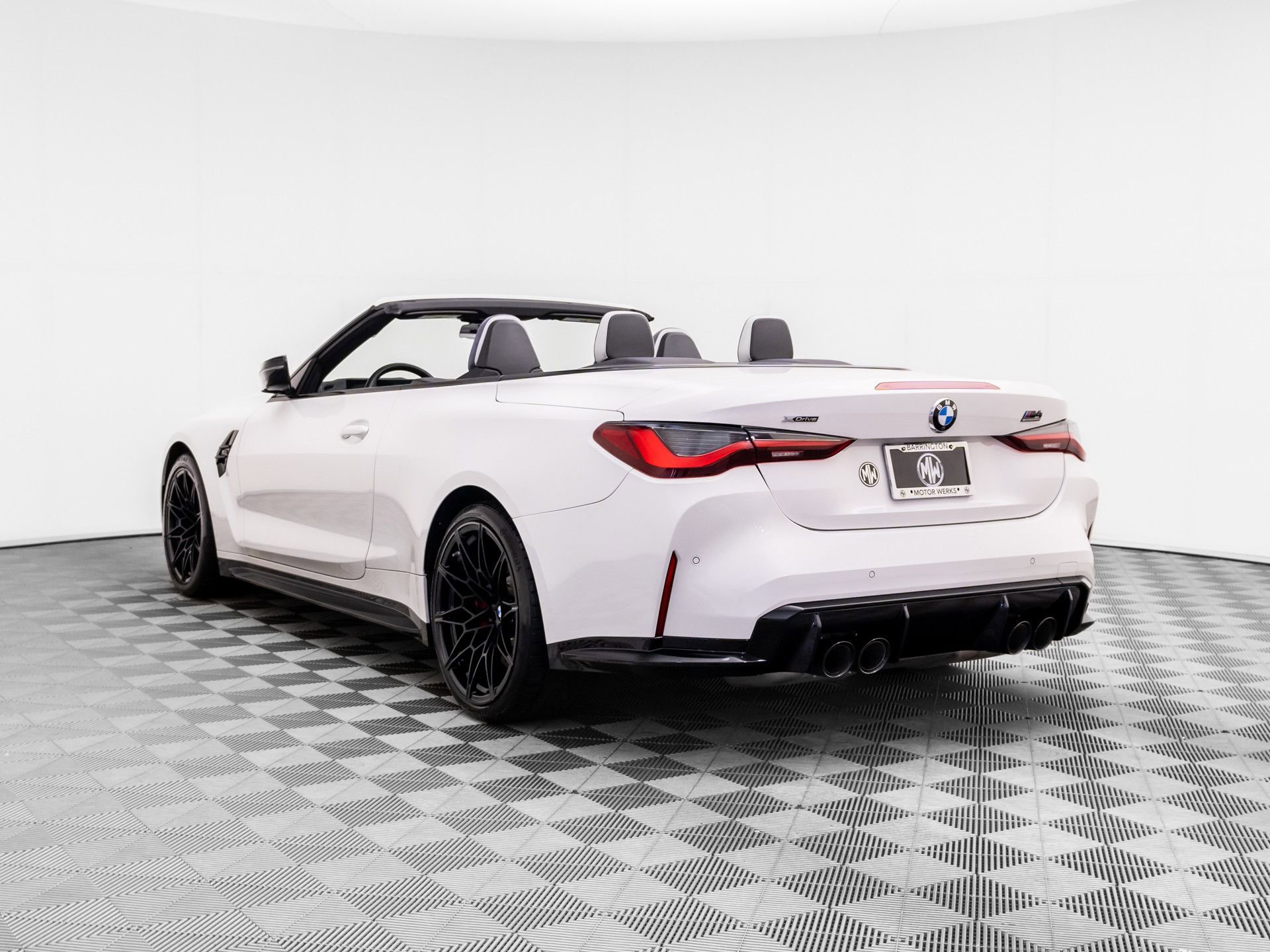 Used 2024 BMW M4 xDrive Competition AWD/4WD image 3