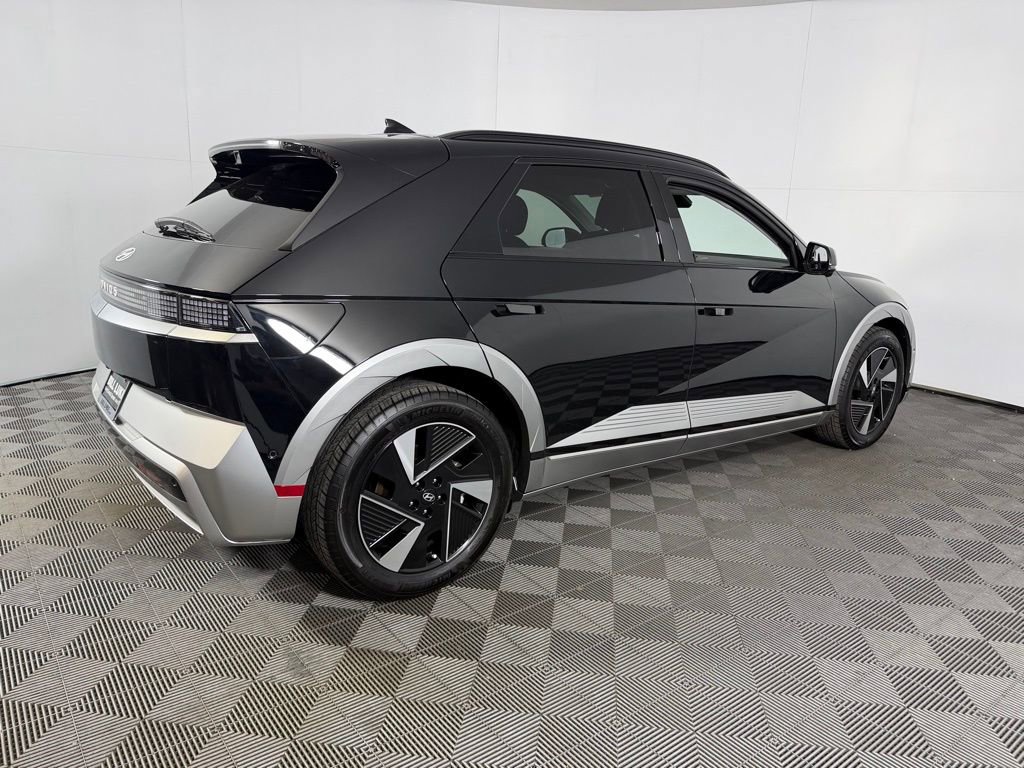 Used 2025 Hyundai Ioniq 5 Limited RWD image 8