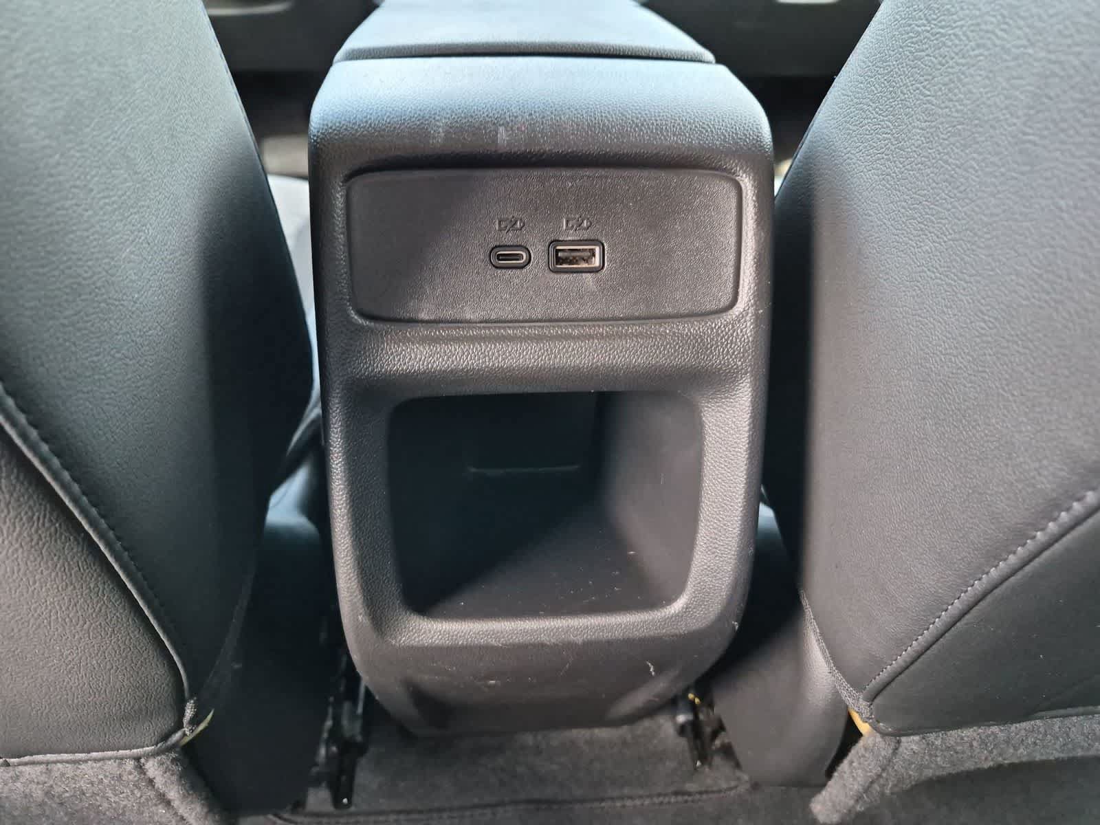 Used 2024 Chevrolet Trax LT FWD image 20