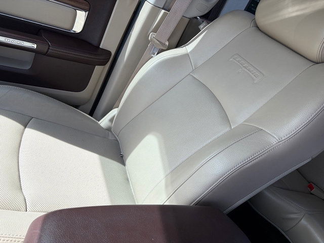 Used 2014 RAM 2500 Laramie w/ Convenience Group AWD/4WD image 32