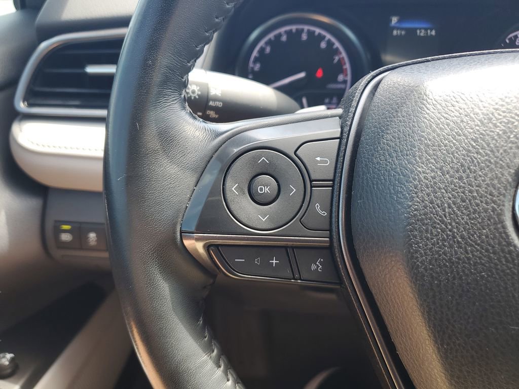 Used 2024 Toyota Camry SE w/ Convenience Package FWD image 20