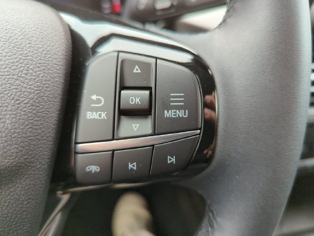 Certified 2024 Ford Escape Active AWD/4WD image 32