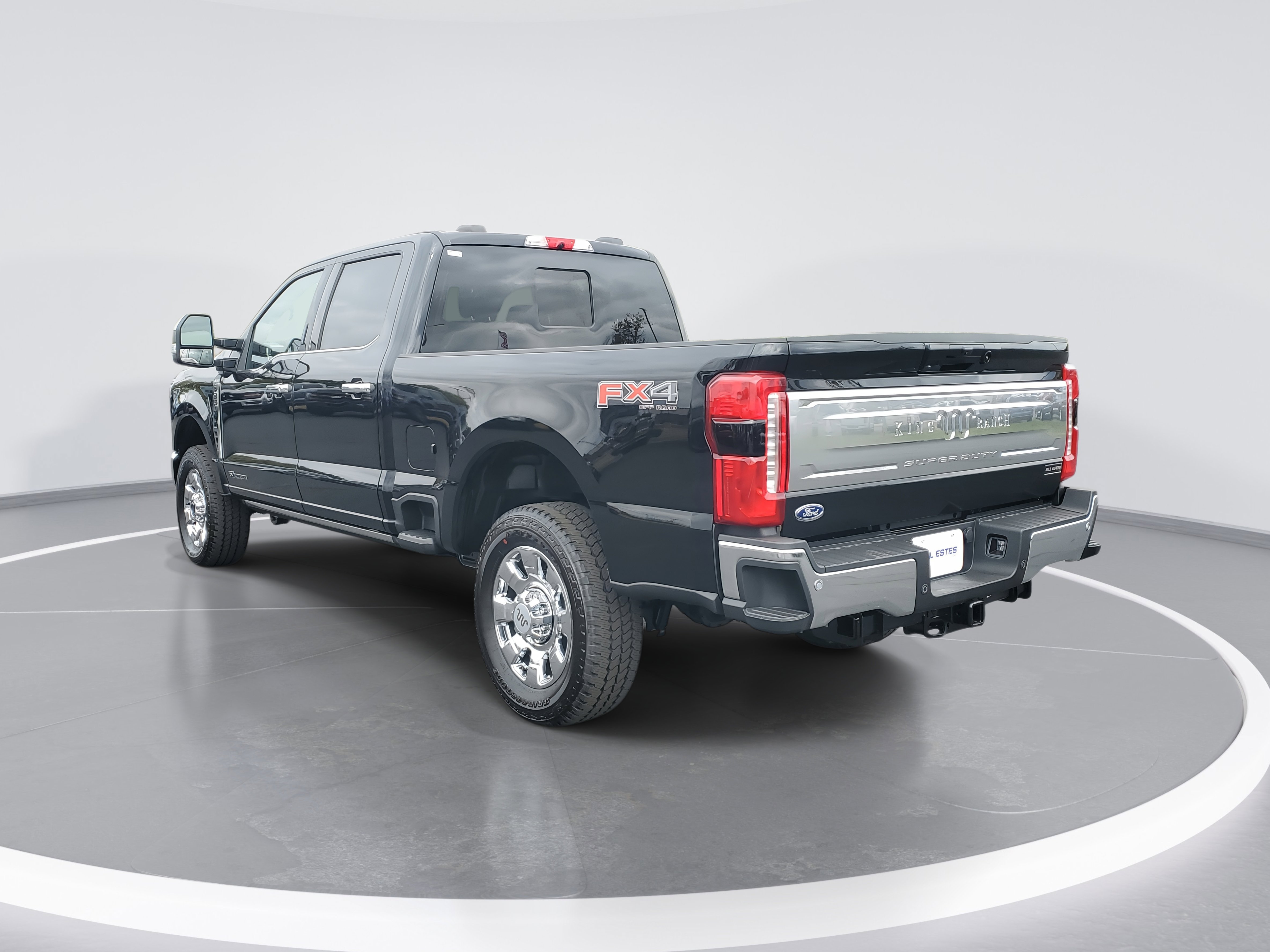 New 2026 Ford F350 King Ranch w/ Chrome Package image 4
