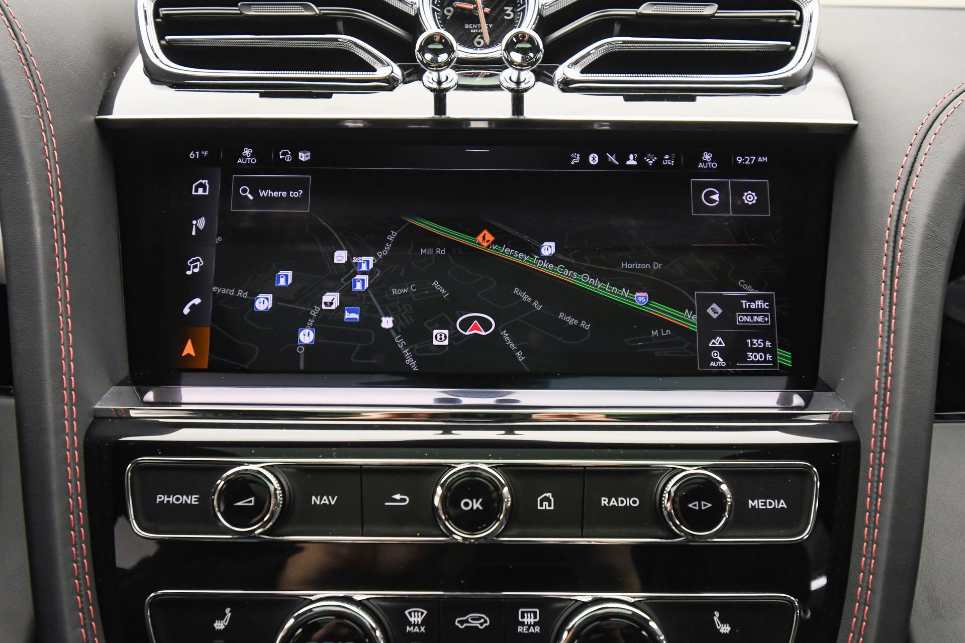 New 2025 Bentley Bentayga image 37