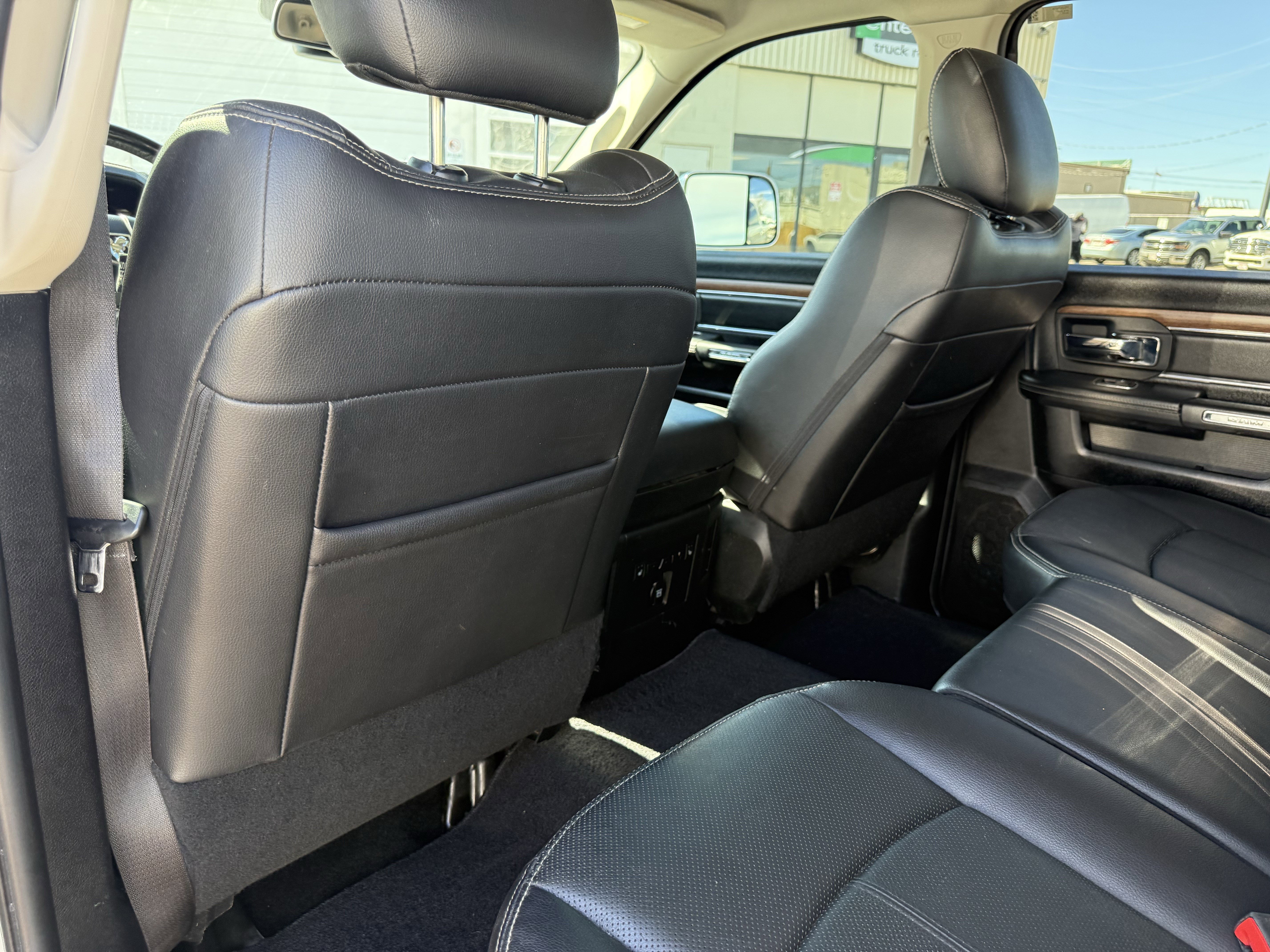 Used 2018 RAM 2500 Laramie w/ Protection Group image 15