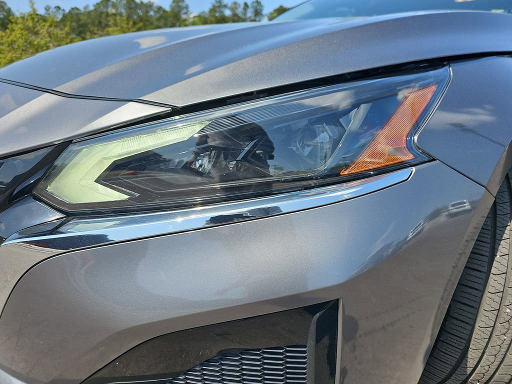 Used 2024 Nissan Altima 2.5 S image 34