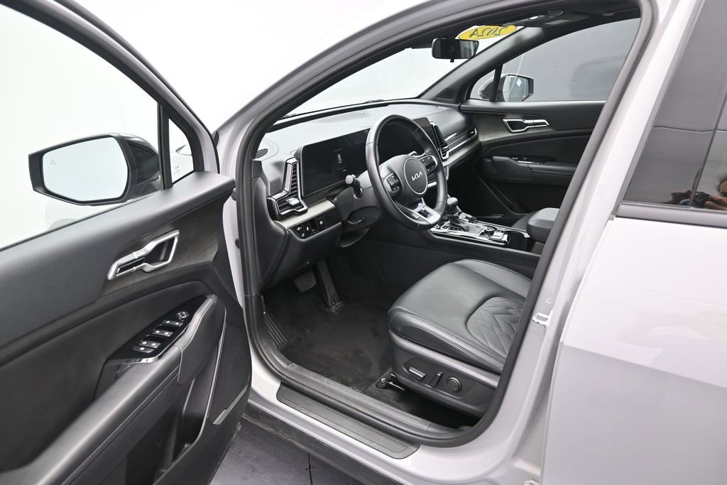 Used 2024 Kia Sportage X-Line w/ X-Line Premium Package AWD/4WD image 12