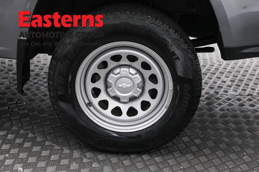 Used 2023 Chevrolet Colorado W/T image 31