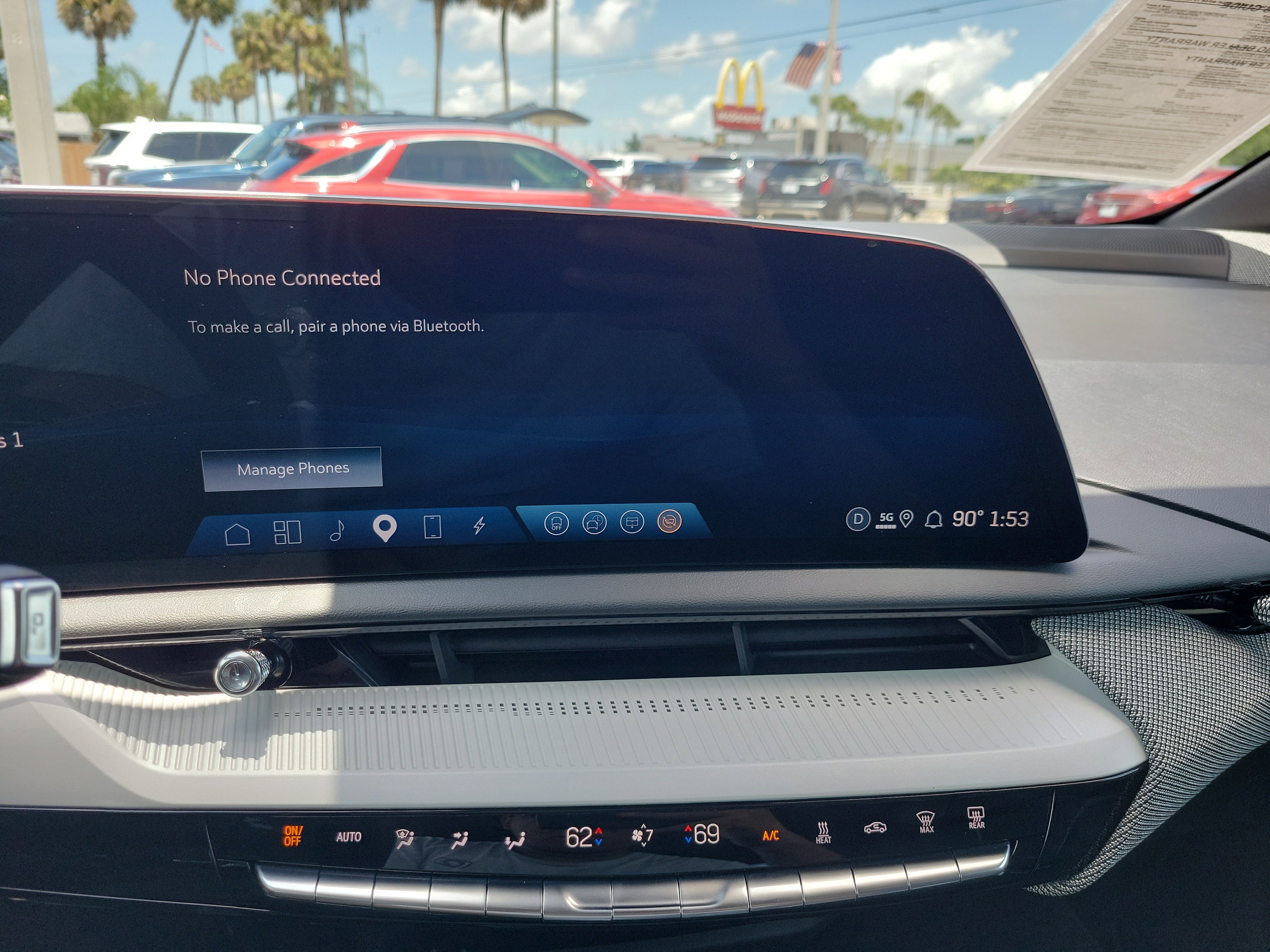 Certified 2025 Cadillac Optiq Sport 2 AWD/4WD image 26