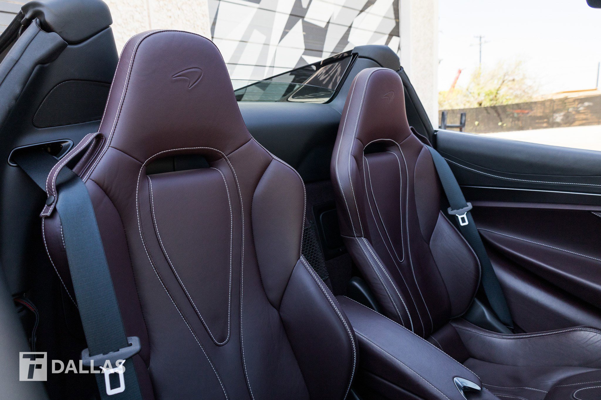 Used 2020 McLaren 720S Spider image 36