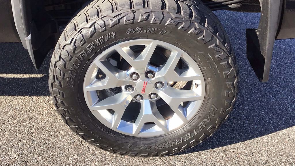 Used 2018 GMC Sierra 1500 SLT w/ SLT Premium Package image 11