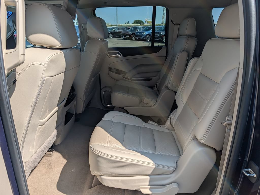 Used 2020 GMC Yukon XL Denali w/ Denali Ultimate Package AWD/4WD image 15