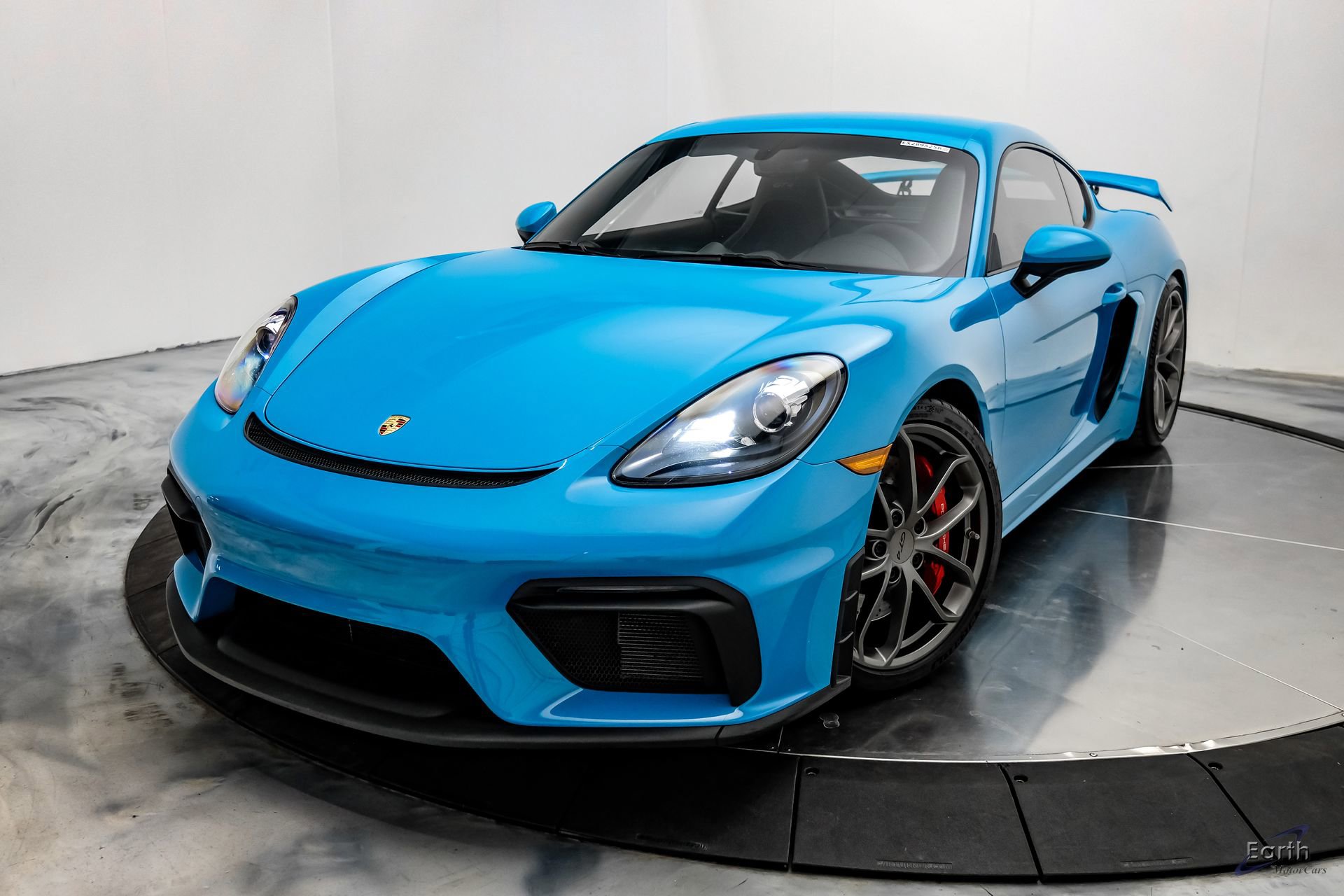 Used 2020 Porsche 718 Cayman GT4 image 3