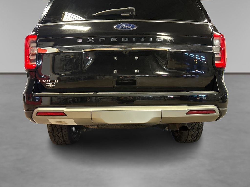 Certified 2024 Ford Expedition Limited image 16