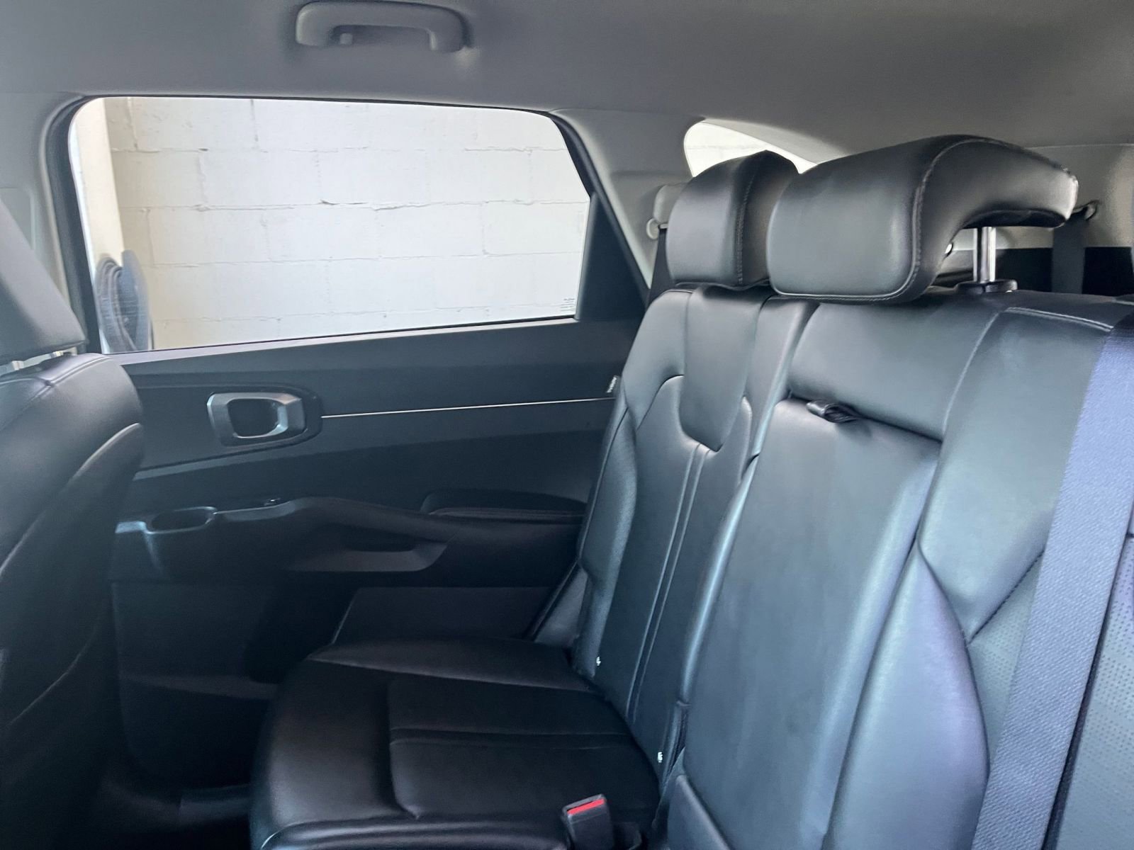 Used 2024 Kia Sorento S FWD image 41