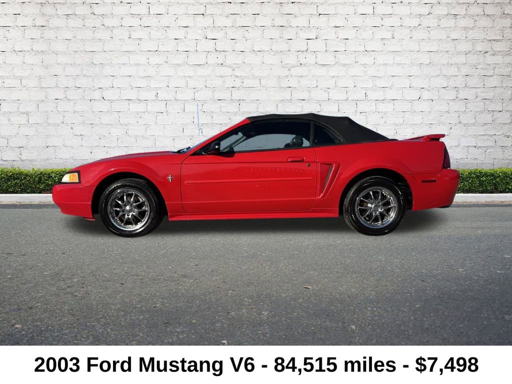 Used 2003 Ford Mustang Convertible image 6